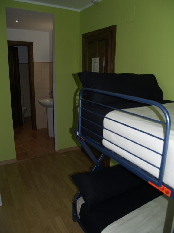 Albergue de Yebra Yebra de Basa Chambre photo
