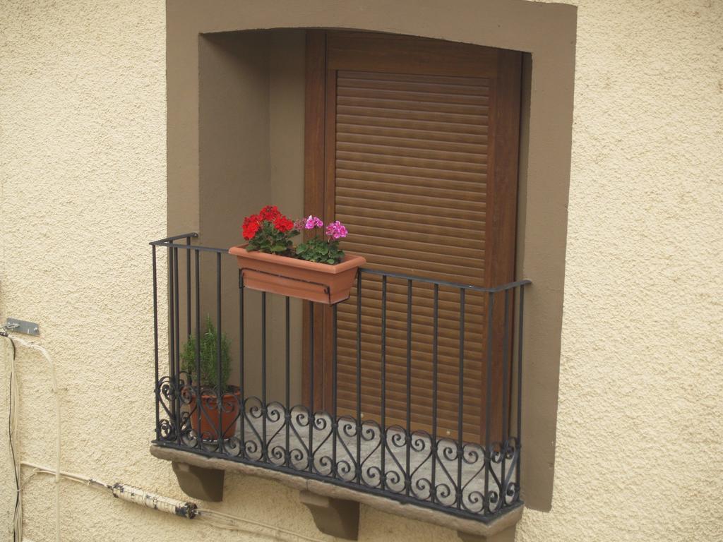 Albergue de Yebra Yebra de Basa Extérieur photo