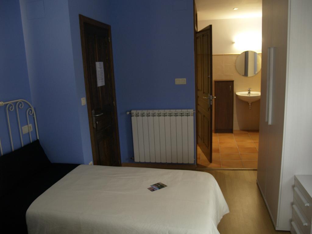 Albergue de Yebra Yebra de Basa Chambre photo