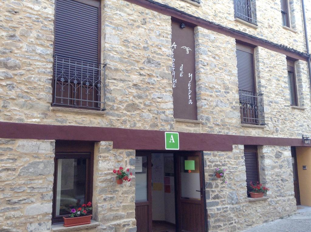 Albergue de Yebra Yebra de Basa Extérieur photo